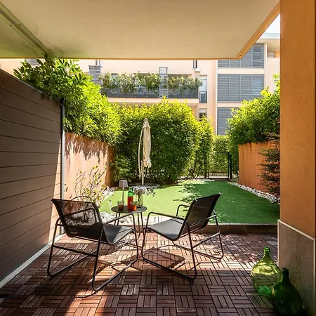 Stayeasy Gargano - Stylish With Private Yard Apartman Milánó